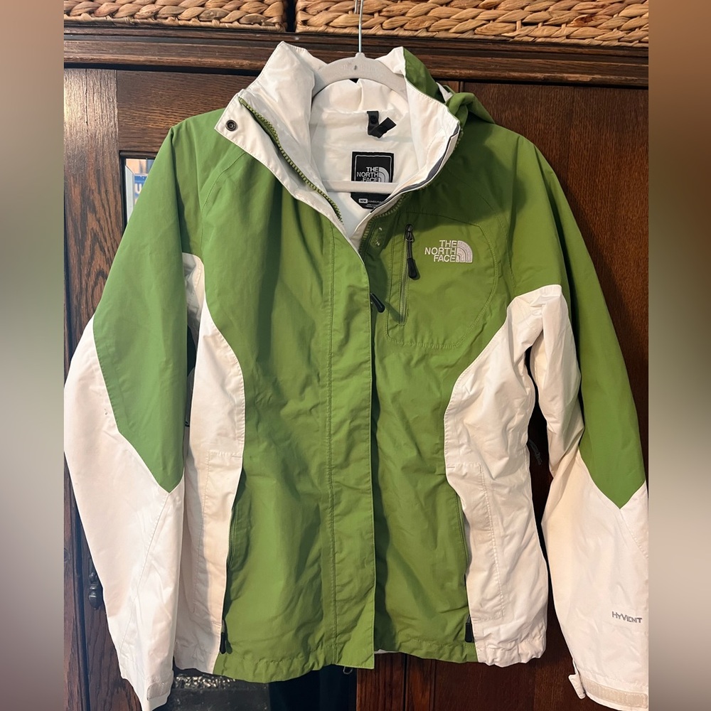 The North Face Ski Jacket Shell Women Size M.